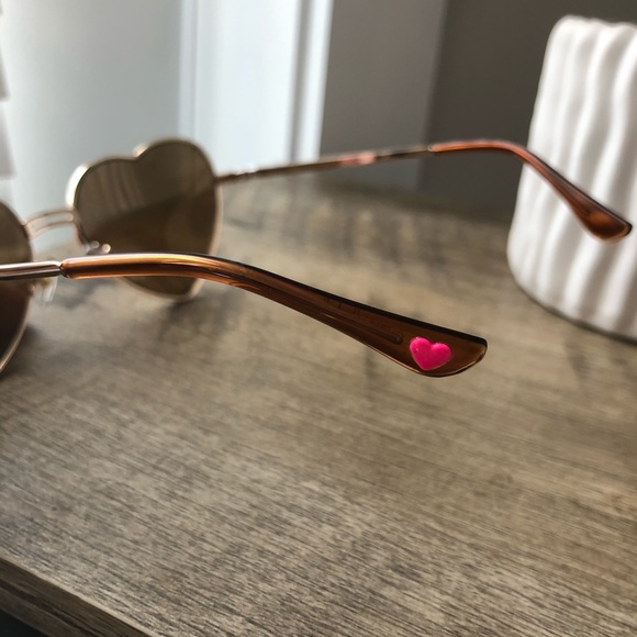 Betsey Johnson Heart Shaped Sunglasses - Picture 3 of 3